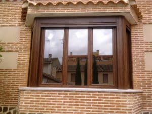 reparacion de ventanas en zaragoza de madera o sustitucion